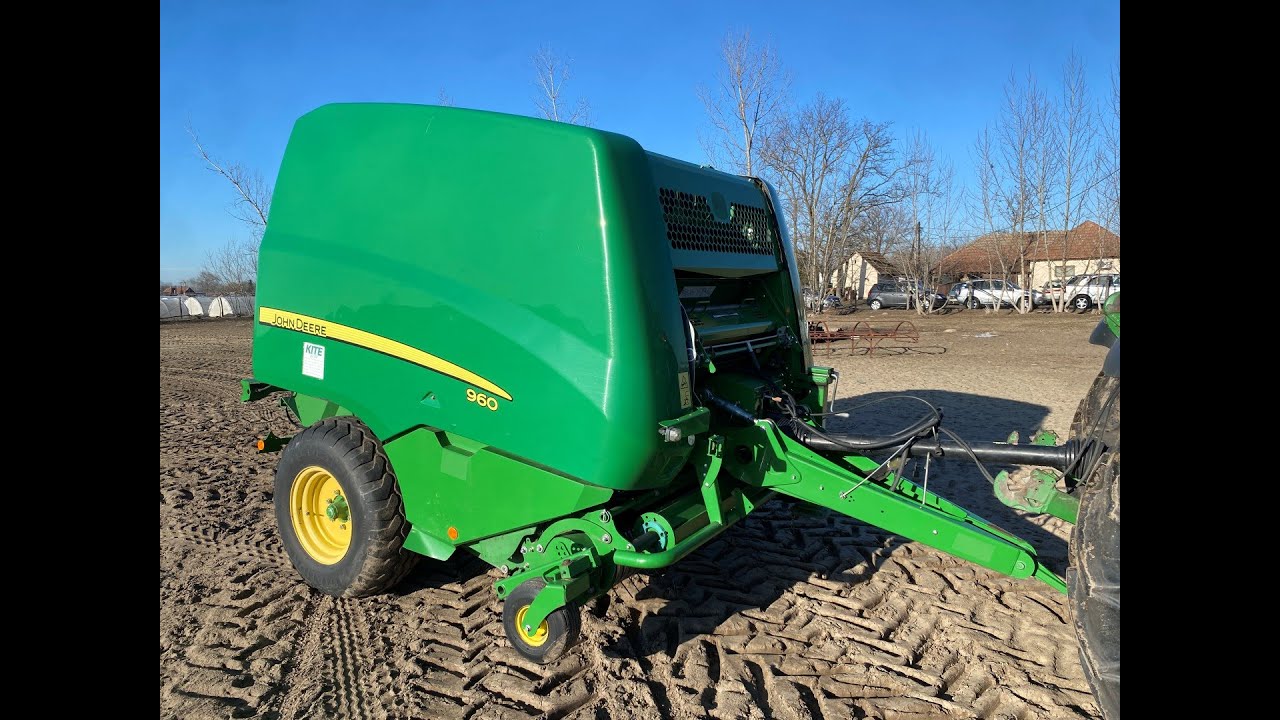 John Deere 960 bálázó