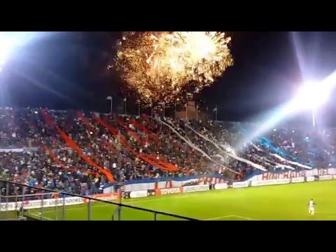"Recibimiento Nacional vs Corinthians | Copa Libertadores" Barra: La Banda del Parque &bull; Club: Nacional