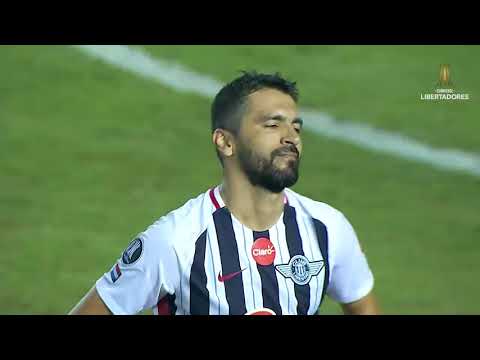 Atlético Tucumán se anota entre los clasificados...