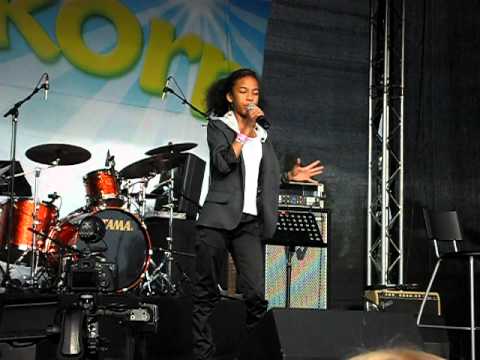 Mimmi Simbila- Whataya Want From Me