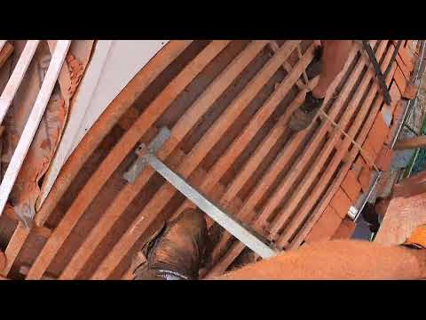 Ochsenauge Teil 8 - Fledermausgaube in Biber decken - Spezialisten für Biberdach
