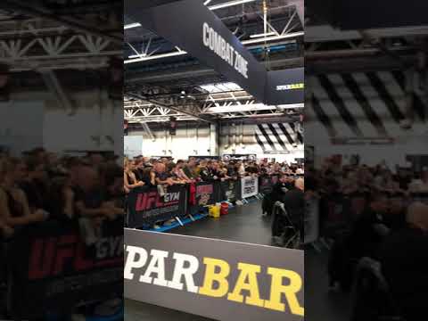 Ciaran Maskey Vs Lewis Coyle - Crowd Clip