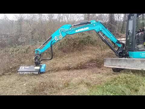 Broyeur C4 Meccanica A100 sur Airman AX38U