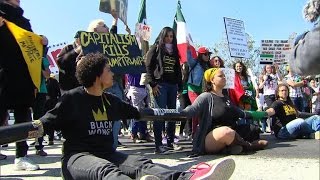 Protesters try to block Trump's entrance at Calif. GOP convention