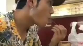 Download lagu ลูกชายหิวแหละ Kristsingto mp3