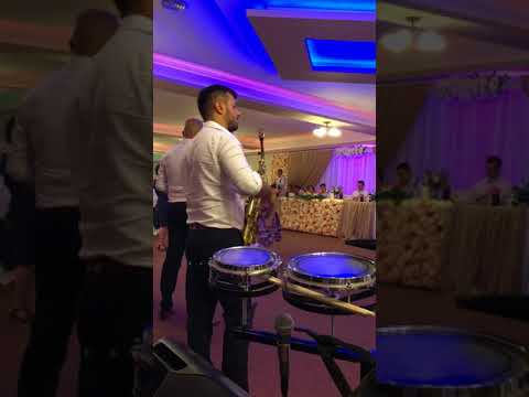 Formatia Ciprian Buzitza - Vin Feciori-n Sat