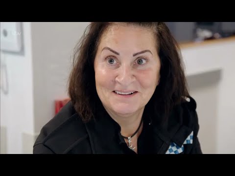 Hotel Custody - UK - S01E02 - Full Moon Full House