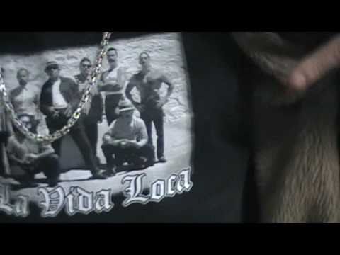 0711 KLICK AUFTRITT JUGENDHAUS OST / 2010