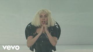 Lady Gaga - Applause (VEVO Presents)