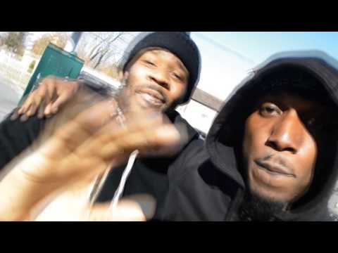 Deemo Gwizzy - Maine Money - OC (Official Video) @GwizzyNotGlizzy @MaineThatsSuicide