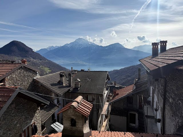 A POCHI MINUTI DA GRAVEDONA, APPARTAMENTO AL PRIMO PIANO