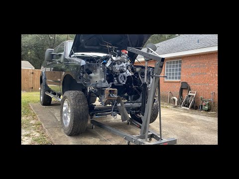 6.0 Excursion Build Part 11: 600HP Engine Install
