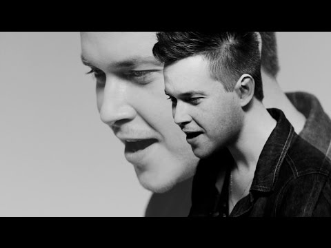 Аркадій Войтюк - Вона