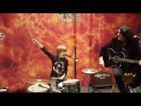 Kid drummer Logan Robot Gladden plays Nothin' To Lose with KISS! Durant, Oklahoma - 1/29/16