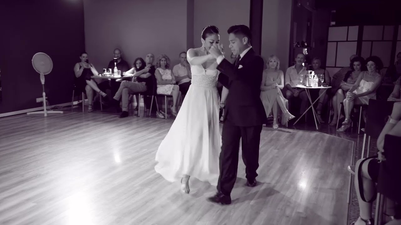 Video thumbnail for Cinthia Diaz i Bruno Mayo, espai La Morocha Milonga, Barcelona, Agost 2025