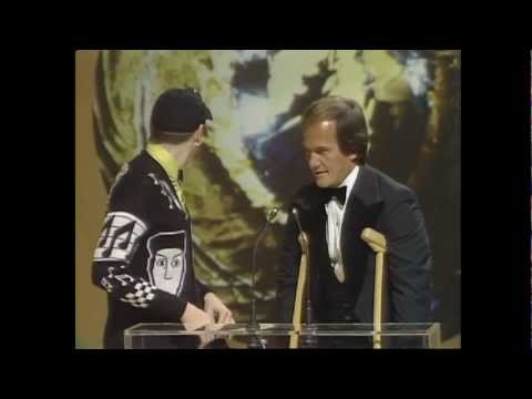 Donna Summer Wins Favorite Pop Rock Female - AMA 1980