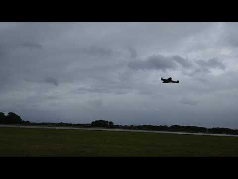 Spitfire Mk. XVI Rolls Royce Merlin sound