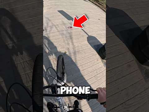 I found A PHONE 📱 #shorts #viral #wheelie #bike #bikelife
