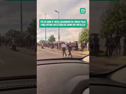 Show do Guns N' Roses em Fortaleza tem fila quilométrica antes de abertura dos portões