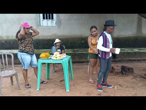 Ojuara fala que luz do som tá com ciúme do neto porque ele arranjou outro avô