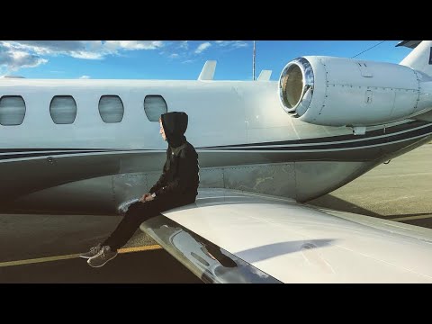 download lagu mp3 mp4 Sunday Alan Walker, download lagu Sunday Alan Walker gratis, unduh video klip Sunday Alan Walker