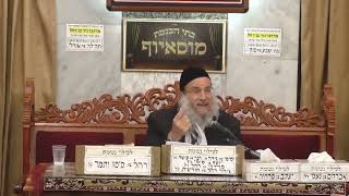 הרב אילן ספרא  •  העיקר לא לפחד כלל (בית הכנסת מוסאיוף - ערוץ חדש) - התמונה מוצגת ישירות מתוך אתר האינטרנט יוטיוב. זכויות היוצרים בתמונה שייכות ליוצרה. קישור קרדיט למקור התוכן נמצא בתוך דף הסרטון