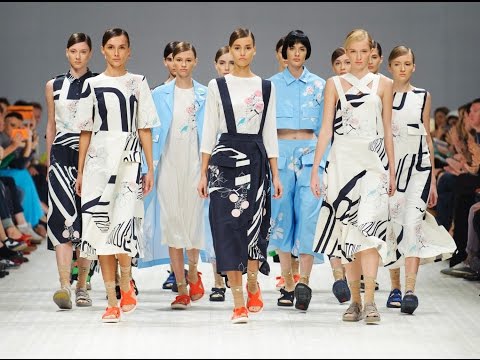 POUSTOVIT SS'15 show