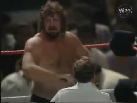 Terry Funk vs. Salvatore Bellomo WWF 1985