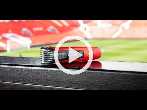 Aparat de tuns barba REMINGTON Beard Boss Manchester United Edition MB4128