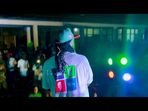 Dj faculty left his laptop to join Dopenation on stage for a dance battle.