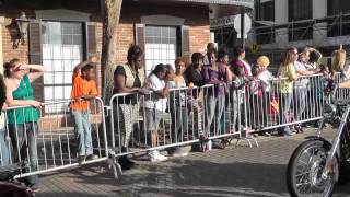 preview picture of video 'Vicksburg Mardi Gras 2014'