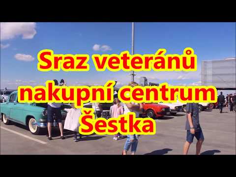Sraz veteránu nákupní centrum Šestka
