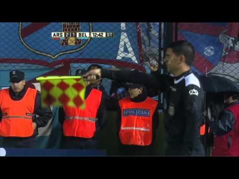 ¿Estaba adelantado Velázquez? Arsenal 2 - Belgrano 1. Fecha 11. Primera División 2016.