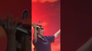 Download lagu Tiara Andini - Menjadi Dia (Adakah cara lain tuk bahagia? GAK ADA) #tiaraandini #socialchic mp3