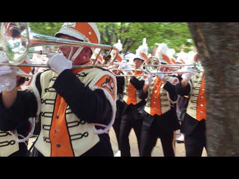 TN Band  - Marching to Neyland Stadium 10-14-2017
