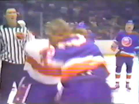 Bob Nystrom vs Randy Holt NHL Jan 17/82
