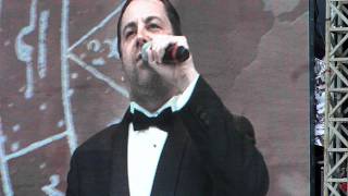Richard Cheese Nookie(Limp Bizkit Cover) @Sonisphere Festival 2011
