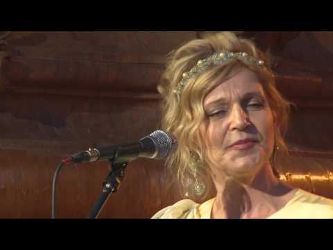 Maria Krupoves & Gerard Edery - La Rosa Linda