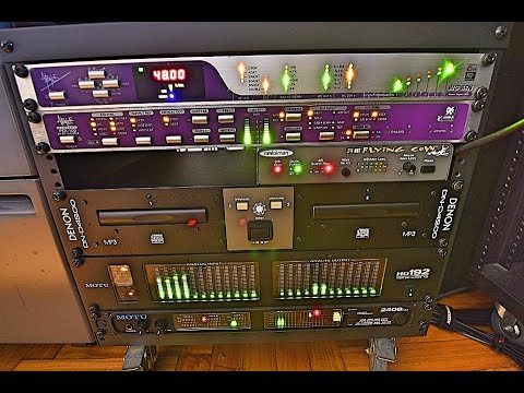 Apogee PSX-100 AD DA Converter Apogee BIG BEN Word Clock Deep House Akai s-5000