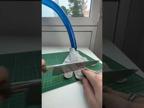 Werkt een snijwerende handschoen echt? 🤔 #experiment