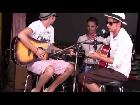 Open Stage 7 im Cafe Wunderlich Voices of Whales Teil1 I want it all?