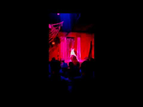 NATASHA RIOT - DEMONS burlesque