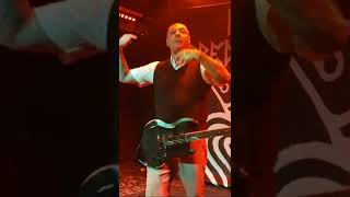 Crowd Won&#39;t Let Lars Frederiksen Stop #Shorts Roots Radicals 3/7/20 Oakland, CA Rancid