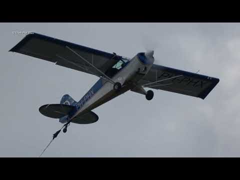 Reclamesleep VVH1: Eerst punten. Dan Bier ! Teuge Airport 12 Maart 2022