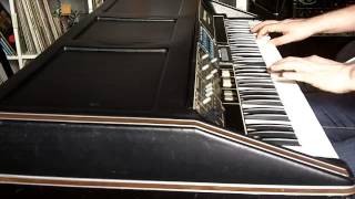 Video thumbnail for 1970s Polymoog 280A and Dynacord DRS-78 reverb by Synth Magic