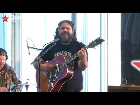 The Magic Numbers - Love Me Like You (Live on The Chris Evans Breakfast Show with Sky)