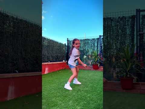 ME ESCAPÉ 🔥🎶 BAILA CONMIGO este Baile Viral 🤪 Sabes la cancion Baila 🥳💖 #bailesvirales #viral