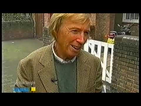 Tommy Steele: Bermondsey blue plaque unveiling - 2004.