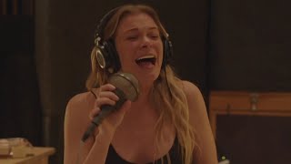 LeAnn Rimes Drops New Album &#39;god&#39;s work&#39; &amp; Celebrates 26 Years in Music | Pride Today
