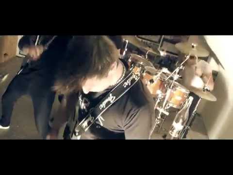 Brutální Jahoda - Brutální Jahoda - Blbá